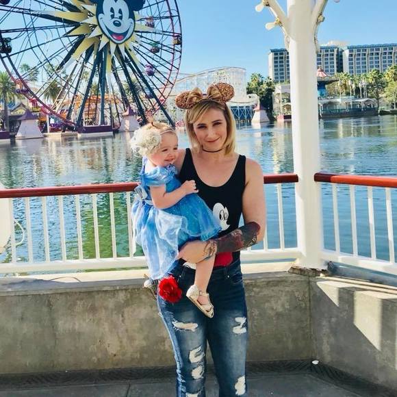 Meet your Posher, Tanille - Picture 1 of 1